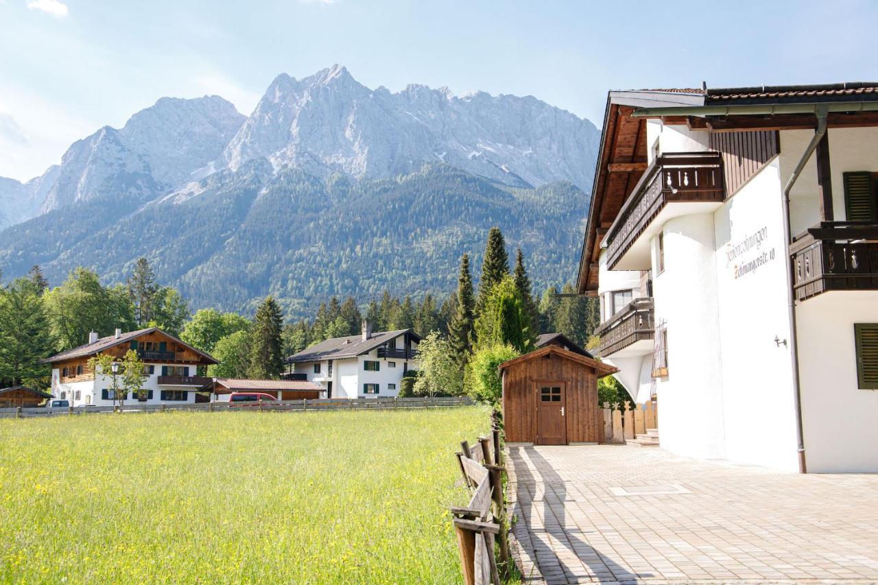 Dachgeschoss Wohnung Akelei Am Fusse Der Zugspitze Grainau Exteriör bild